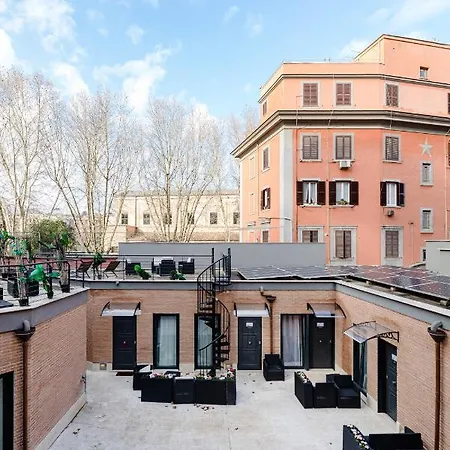 La Al Vaticano Apartament *
